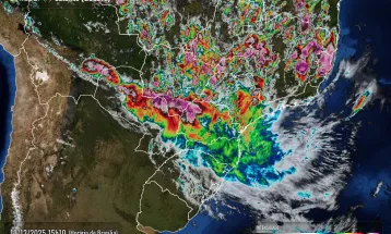 Chuva supera 100 mm no Oeste do Paraná e Simepar mantém alerta para tempestades