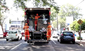 Serviço de coleta seletiva começará atender mais cedo a partir de 5 de janeiro de 2026