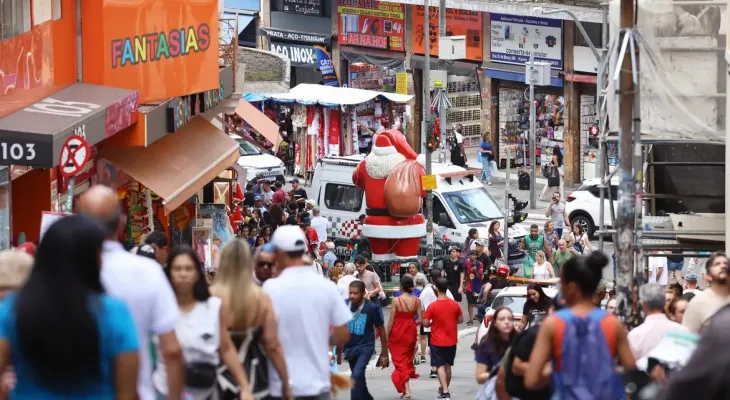 Novo salário mínimo será de R$ 1.621 em 2026