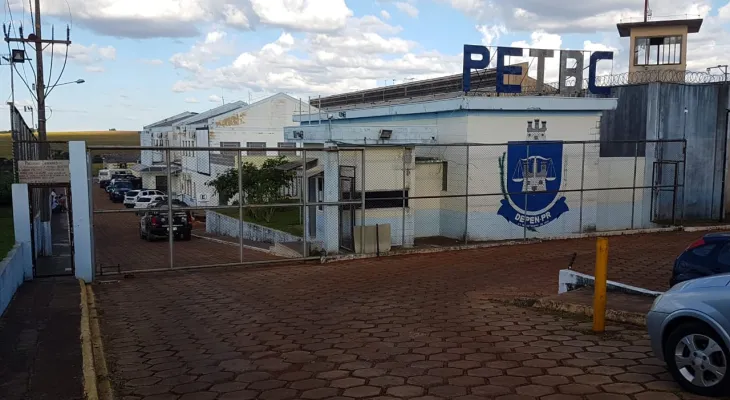 IAT acusa Sanepar de despejar esgoto de penitenciárias em córrego de Cascavel