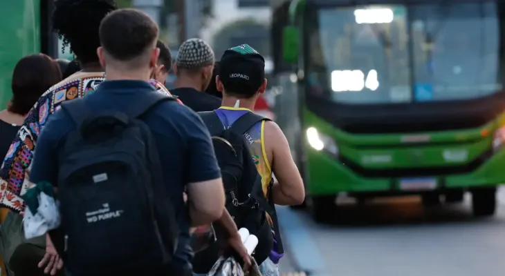 Passagem dos ônibus urbanos do Rio vai subir para R$ 5 no domingo