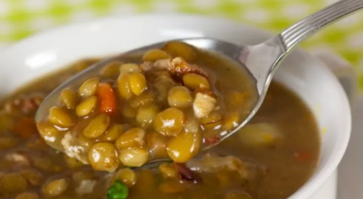 Sabores da virada: tradições, rituais e pratos que temperam a chegada de 2026