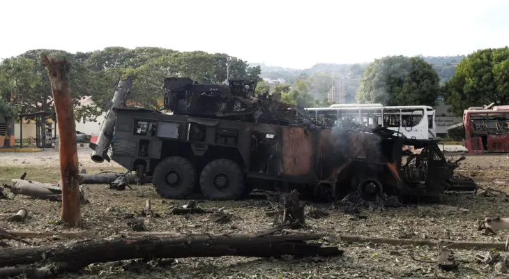 Ataque dos EUA à Venezuela deixa ao menos 40 mortos após captura de Maduro