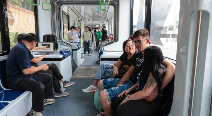 Bonde Urbano Digital inicia operação completa e empolga passageiros