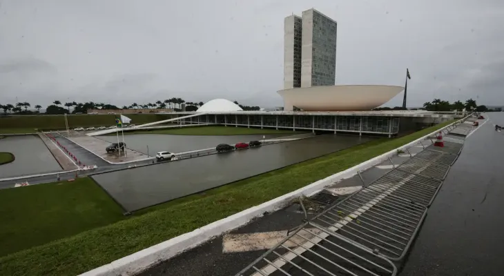 DF monta esquema especial de segurança para marcar três anos dos atos golpistas de 8 de janeiro