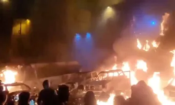 Irã bloqueia internet e se isola do exterior para conter novos protestos