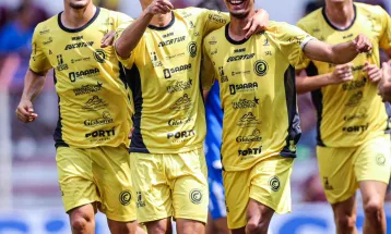 Cascavel tem vitória histórica na Copinha mas se despede do torneio