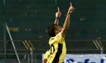 Robinho amplia a própria marca com a camisa do Cascavel