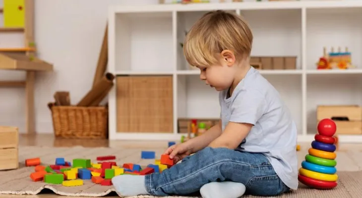 Sem suporte especializado, inclusão de crianças com TEA na escola ainda é realidade distante