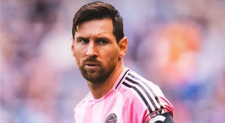 Messi recusa contrato de R$ 7 bilhões