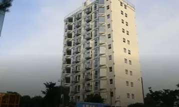 Prédio erguido em 24 horas na China expõe avanço da construção modular