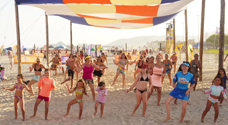 Postos fixos do Verão Maior Paraná ultrapassam 885 mil atendimentos em 14 dias