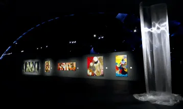 Exposição "Através" vai para a última semana no Museu Oscar Niemeyer