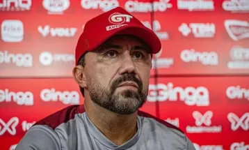 Operário aposta em Luizinho Lopes para reagir no Paranaense