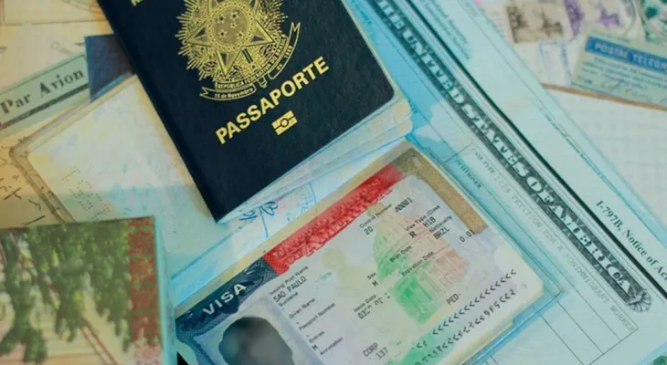 Visto americano para brasileiros é suspenso e governo dos EUA diz que concessão é “privilégio, não direito”