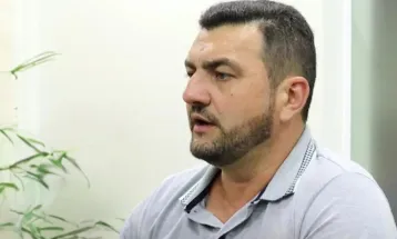 Filhos de prefeito de Marechal são encontrados sozinhos durante a madrugada em escola durante espera por matrícula