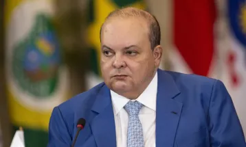 Contrato de entre escritório ligado a Ibaneis e fundo da Reag amplia pressão política no DF