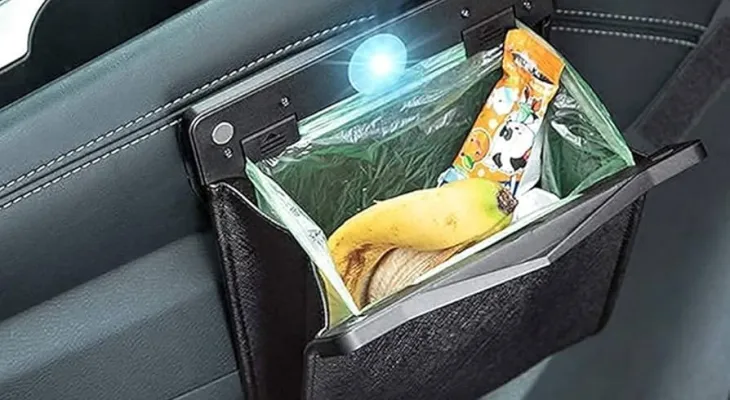 Lei prevê multa e prisão por lixo dentro do carro