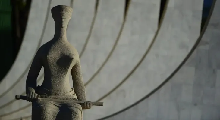 Moraes nega visita de Valdemar e Malta a Bolsonaro