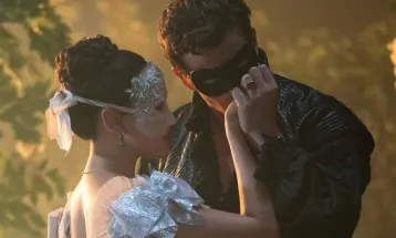 Bridgerton volta com novo olhar sobre intimidade e quebra tabus da era Regência