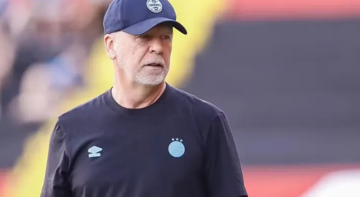 Mano Menezes acerta com a seleção do Peru e inicia projeto visando a Copa de 2030