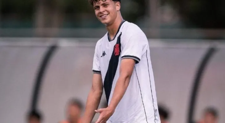 Contratado: Meia Gabriel Pfeifer reforça o Tricolor