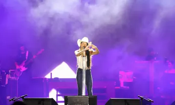 Ana Castela leva 228 mil pessoas a show no Verão Maior Paraná