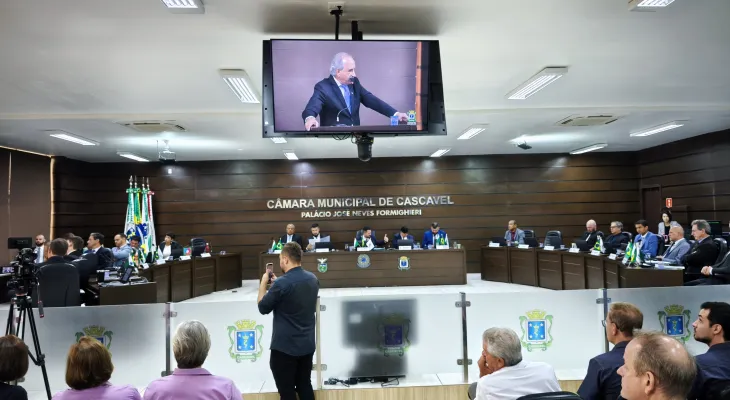 Câmara inicia 2026 com projetos sociais e fiscais aprovados por unanimidade
