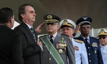 MP Militar avalia pedir expulsão de Bolsonaro e generais das Forças Armadas