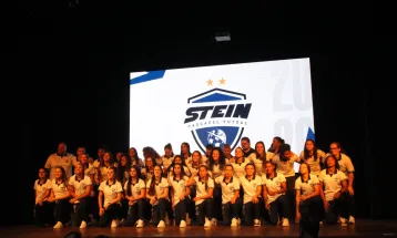 Stein Cascavel apresenta elenco e objetivos para 2026