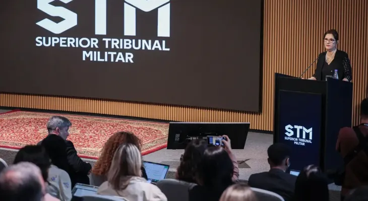 STM recebe pedido de perda de patente de Bolsonaro e mais 4 oficiais