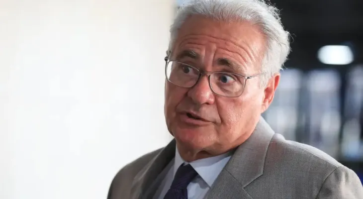 Senado cria comissão para apurar suspeitas de fraudes no Banco Master