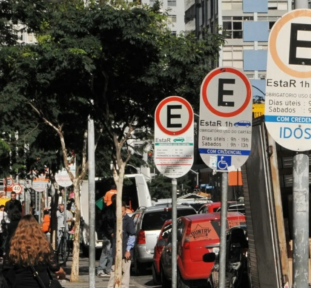 Câmara discute blitz contra flanelinhas, canal de denúncias e ação da Guarda Municipal