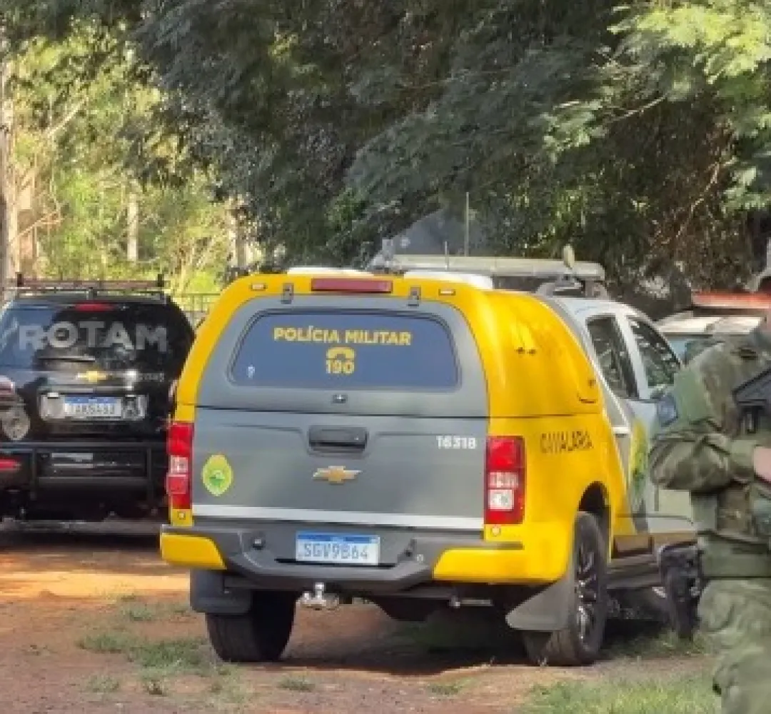 Confronto policial em Matelândia deixa dois mortos e helicóptero da PM cai durante operação