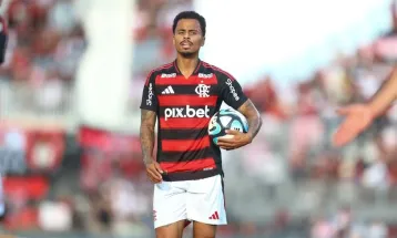 Corinthians acerta contratação do volante Allan, do Flamengo
