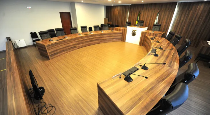 CCJ retoma votações na Assembleia do Paraná e volta a analisar projetos na terça-feira