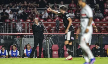 Crespo celebra vitória “sofrida” do São Paulo e critica calendário: “Loucura”