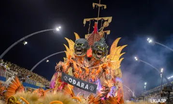 Carnaval 2026: segunda noite do Grupo Especial de SP leva mais sete escolas ao Anhembi neste sábado
