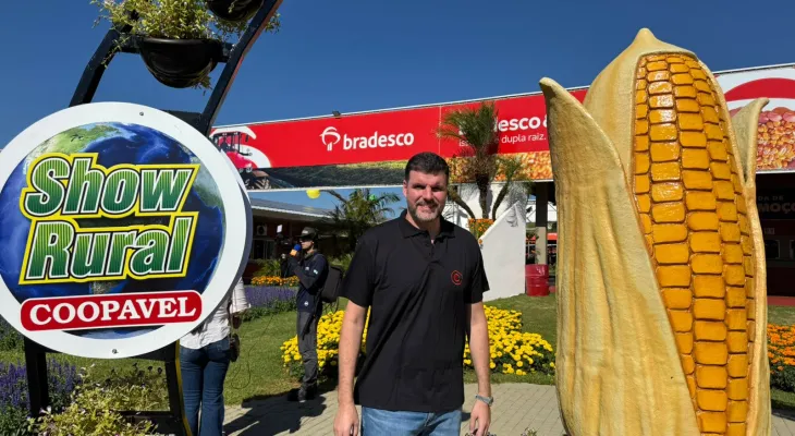 Deputado federal Pedro Lupion, visita Show Rural e declara apoio a Alexandre Curi