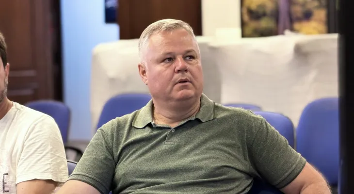 Prefeito de Araucária é alvo de denúncia com pedido de cassação após acordo de R$ 31,7 milhões