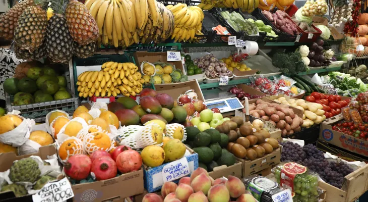 Preço de alimentos e bebidas cai no Paraná e registra terceira queda seguida