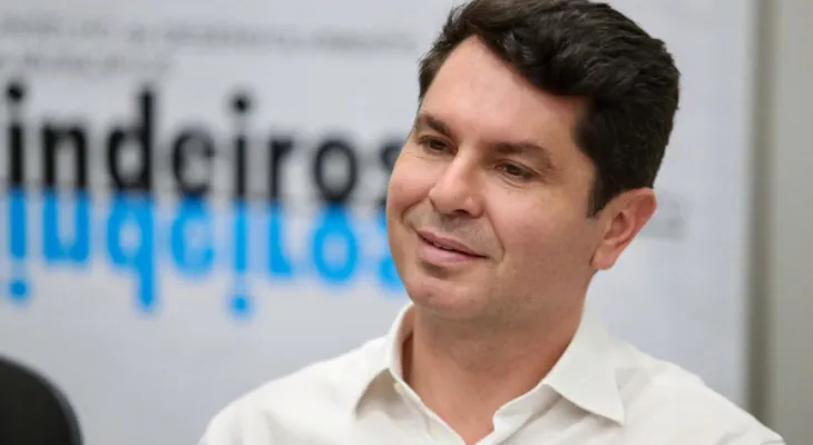 Deputado Alexandre Curi (PSD) propõe lei que integra educação e inovação para fortalecer a cafeicultura do Paraná