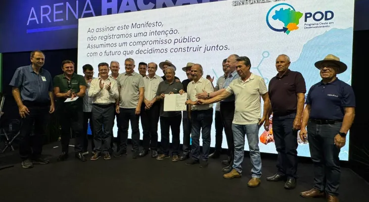 Manifesto projeta Oeste do Paraná como líder global em inovação na cadeia de proteínas até 2040