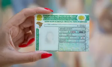 Paraná abre inscrições para 4 mil vagas gratuitas de CNH em meio a mudanças nacionais no processo de habilitação