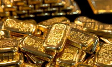 Bancos centrais trocam dólar por ouro? Entenda a tese que agita Wall Street