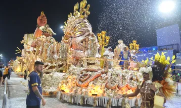 Carnaval 2026: Tucuruvi e Pérola Negra conquistam acesso ao Grupo Especial de SP; Nenê e Camisa 12 são rebaixadas