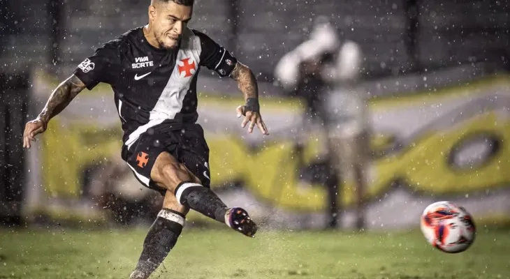 Coutinho comunica ao Vasco intenção de rescindir contrato após críticas