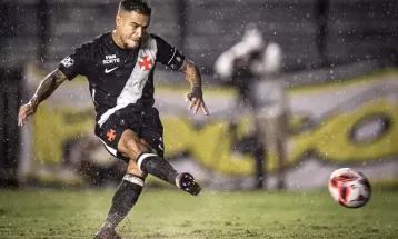 Coutinho comunica ao Vasco intenção de rescindir contrato após críticas