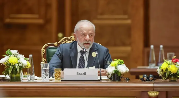 Lula defende na Índia que ONU lidere regras para Inteligência Artificial