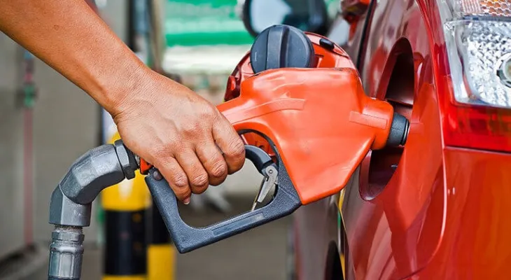 Ipem-PR reprova 28 bombas de combustível em operação no Litoral